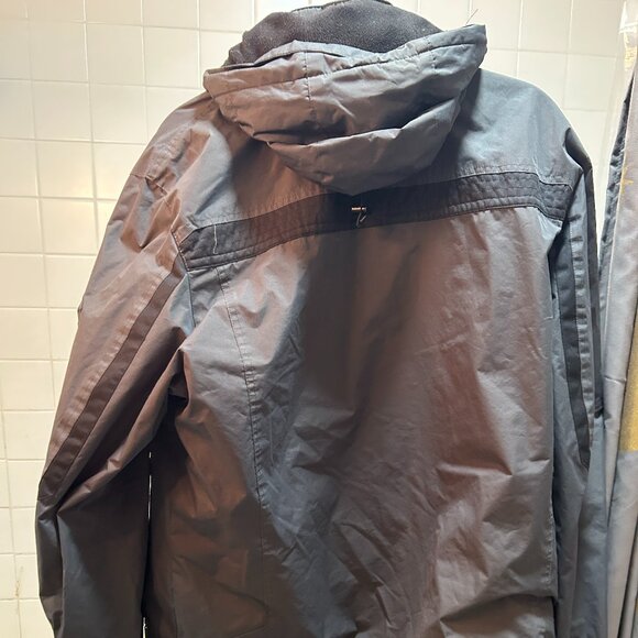 ZeroXposur Men’s Insulated Hooded Ski Jacket – Gray, Size XL - Picture 3 of 7